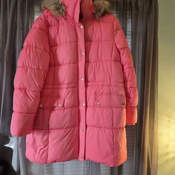 Stylish Warm Pink Talbot's Winter Coat - Picture 3 of 16